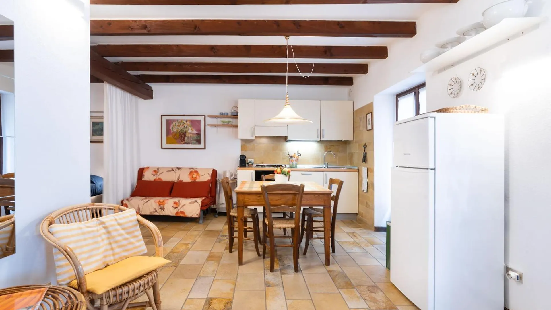 Rosmarino Apartment Garda  Italy