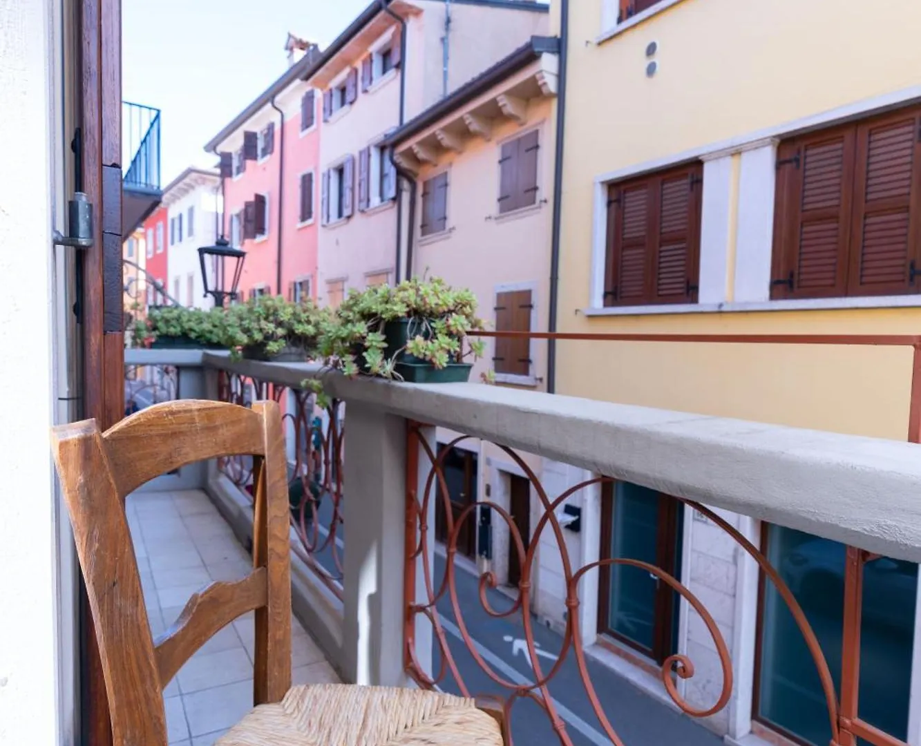 Rosmarino Apartment Garda  Italy